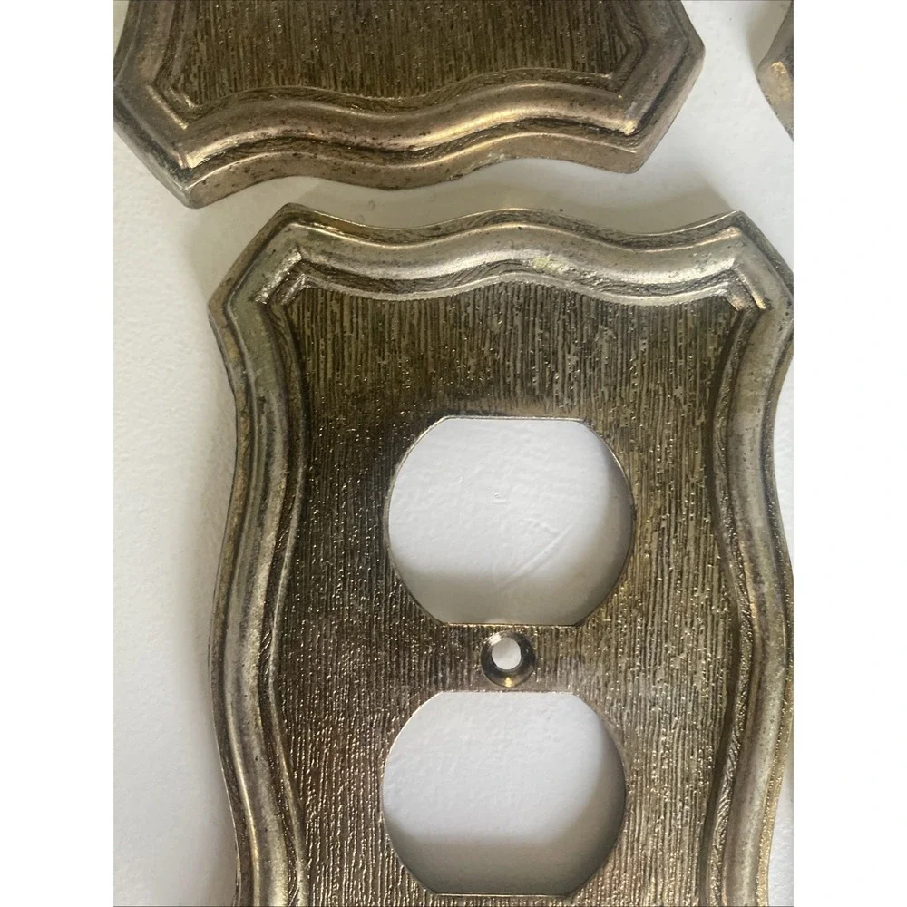 Lot of 5 Vintage 1968 American Tack & Hardware Metal Outlet Covers